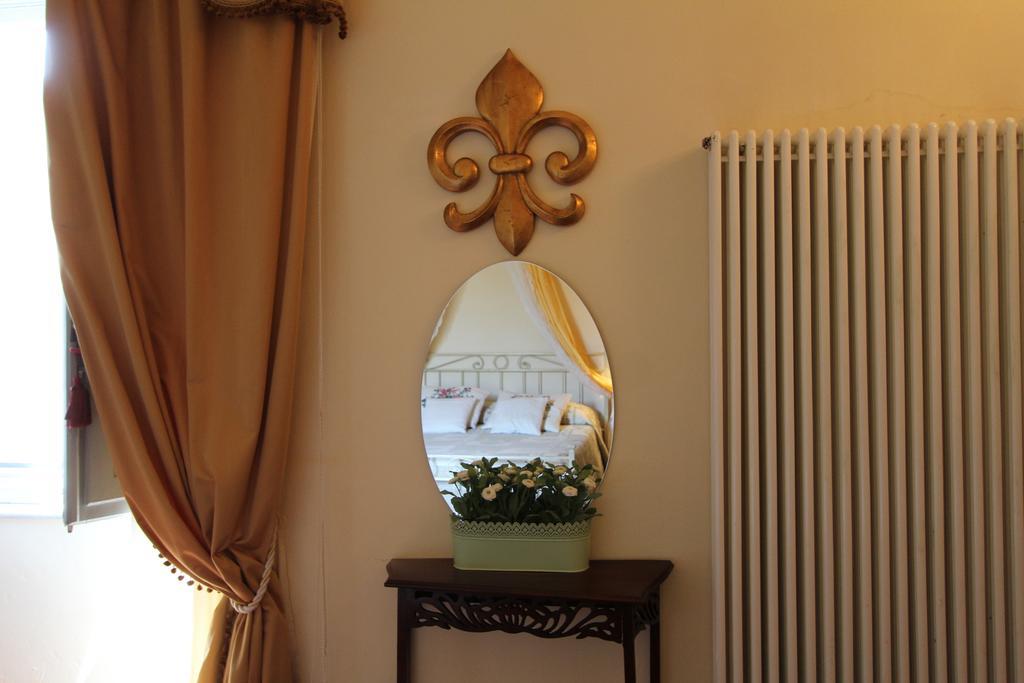 Bed and Breakfast Dimora Nobiliare Pisa Zimmer foto